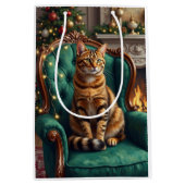 Elegant Abyssinian Cat Regal Holiday Portrait Art Medium Cadeauzakje (Voorkant)