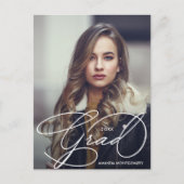 Elegant Afstudeerder Script Foto Afstuderen Aankon Briefkaart (Voorkant)