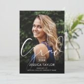 Elegant Afstudeerder Script Photo Graduation Party Kaart (Staand voorkant)