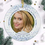 Elegant Afstuderen Custom 2 foto blauw Afstuderen Keramisch Ornament<br><div class="desc">Introductie van ons elegante en moderne afstuderen ornament - de perfecte manier om uw speciale dag te herdenken! Deze eenvoudige maar verbluffende aandenken biedt ruimte voor twee gepersonaliseerde foto's, samen met jouw naam en schooljaar voor een echt gepersonaliseerde touch. Of je nu een middelbare school, hogeschool of universitair afstuderen viert,...</div>