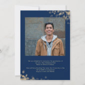 Elegant Afstuderen foto blauw marine Aankondiging (Achterkant)