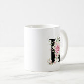 Elegant Alphabet Coffee Cup with Pink Rose Design Koffiemok (Voorkant rechts)