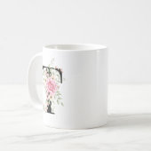 Elegant Alphabet Coffee Cup with Pink Rose Design Koffiemok (Voorkant links)