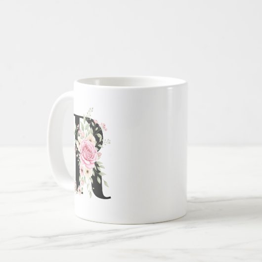 Elegant Alphabet Coffee Cup with Pink Rose Design Koffiemok (Voorkant links)