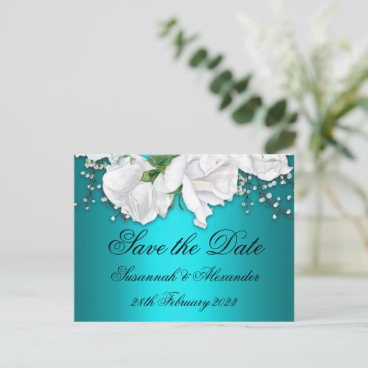 Elegant Aqua en White Rose Bouquet Save the Date Aankondigingskaart (Staand voorkant)