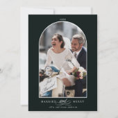 Elegant Arch Married and Merry Photo Deep Green Feestdagenkaart (Voorkant)