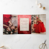 Elegant Artisan Red w/Gold Brush Streke Foto Drieluik Kaart (Binnen)