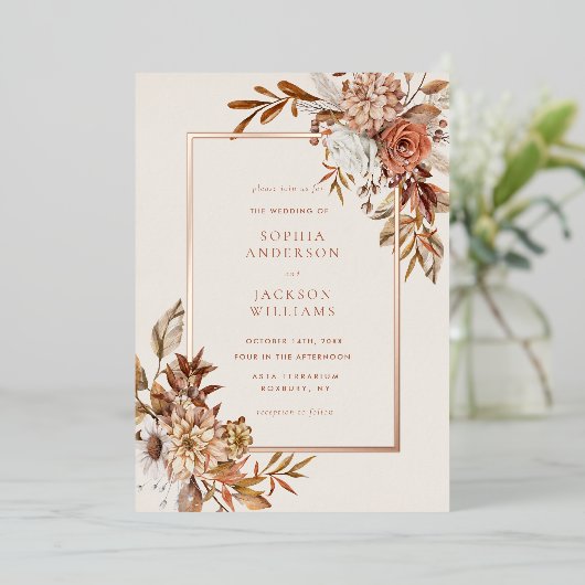 Elegant Autumn Waterverf Floral Wedding Folie Uitnodiging (Staand Voorkant)