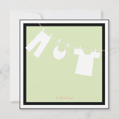 Elegant Baby shower Clothes Line Green Invitation Kaart (Achterkant)