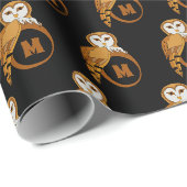 Elegant Barn Owl Monogram Cadeaupapier (Rol Hoek)