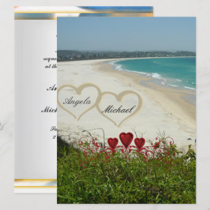 Elegant Beach Wedding Invitation Red Hearts Kaart