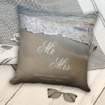 Elegant Beach Wedding or Jubileum Kussen<br><div class="desc">Pillow met een romantisch strandontwerp in zandige en stoffige blauwe kleuren. Mooi voor een bruiloft of een herdenking of voor iedereen die van het strand houdt.</div>