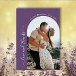 Elegant Bedankt Script Mauve 2 foto boog bruiloft<br><div class="desc">Elegante, minimalistische hand geletterde boog 2 foto bruiloft bedankkaart in Mauve Paarse kleur. Stijlvolle bruiloft dank u kaart sjabloon met een (boog vorm) foto op de voorkant en een foto op de achterkant. Met de tekst "Liefde en bedankt" in een wervelende hand geletterde kalligrafie of typografie script lettertype in witte...</div>