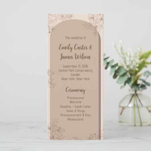 Elegant Beige Bloemendecoratie Bruiloft Programmakaart (Staand voorkant)
