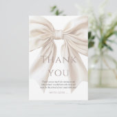 Elegant Beige Bow Genderneutraal Baby shower Bedankkaart (Staand voorkant)