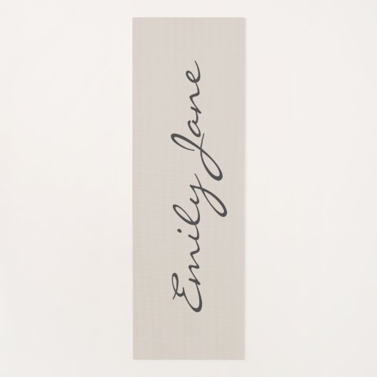 Elegant beige handgeschreven scriptnaam Aangepast Yogamat (Voorkant)