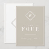 Elegant beige/White Minimalist Table Number Kaart (Voorkant / Achterkant)