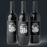 Elegant Black 50th Any Age Birthday Party Bottle Wijn Etiket<br><div class="desc">Zwart-gepersonaliseerd 50e op elke dag van de geboorte gevechtsfeestflesetiketten</div>