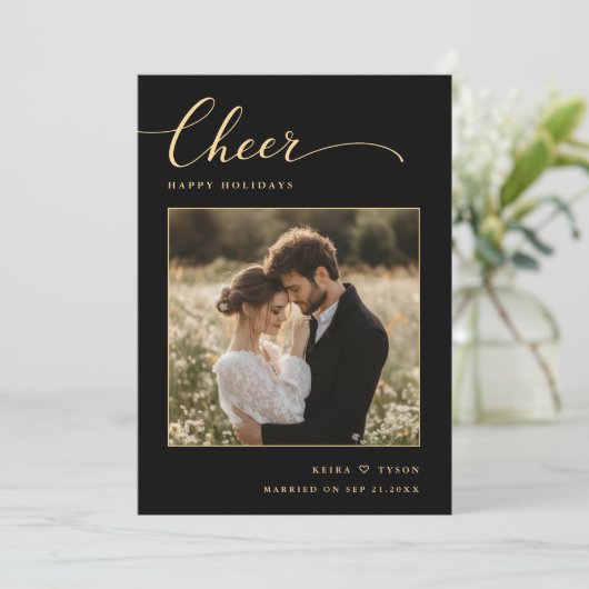 Elegant Black and Gold Cheer Photo Newlywed Feestdagenkaart (Staand voorkant)
