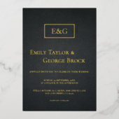 Elegant Black and Gold Monogram Rustic Wedding Folie Uitnodiging (Voorkant)