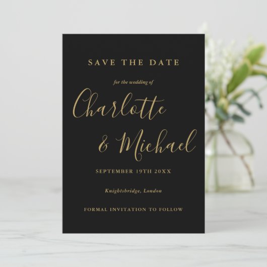 Elegant Black and Gold Script Weddenschap Save The Date (Staand voorkant)