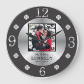 Elegant Black and Silver Custom Name Photo Wedding Grote Klok (Voorkant)