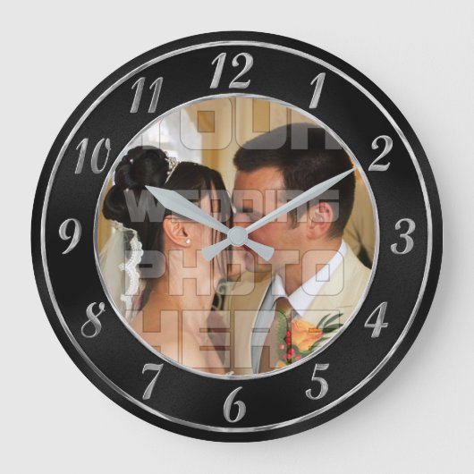 Elegant Black and Silver Wedding Photo Clock Grote Klok (Voorkant)