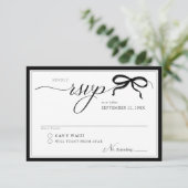 Elegant Black and White Bow Simple Modern Wedding RSVP Kaartje (Staand voorkant)