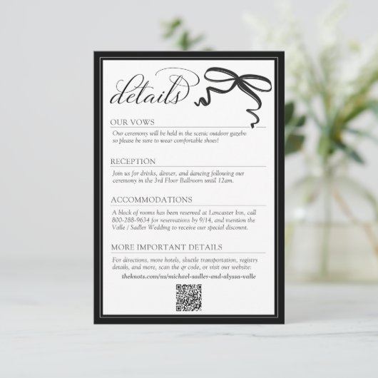 Elegant Black and White Bow Simple Wedding Details Informatiekaartje (Staand voorkant)
