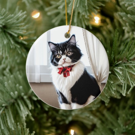 Elegant Black and White Cat Portrait Keramisch Ornament (Boom)