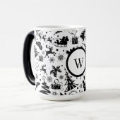 Elegant black and white merry Christmas Monogram Magische Mok (Voorkant links)