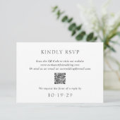 Elegant Black and White QR Code Modern Wedding RSVP Kaartje (Staand voorkant)