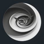 Elegant Black and White Spiral Abstract Design, Grote Klok<br><div class="desc">Add a touch of sophistication to your space with this elegant black and white spiral abstract design, featuring a captivating hypnotic effect. The perfect combination of modern minimalist art and optical illusion, ideal for enhancing home decor, canvas prints, posters, and more. This design brings a sense of depth and movement,...</div>
