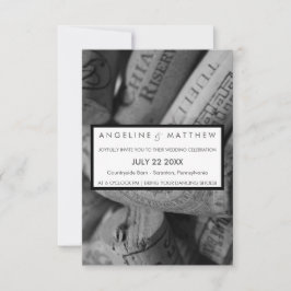 Elegant Black and White Wine Cork Weddencard Kaart