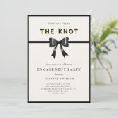 Elegant Black Bow Tying the knot Engagement Party Kaart (Staand voorkant)