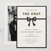 Elegant Black Bow Tying the knot Engagement Party Kaart (Voorkant / Achterkant)
