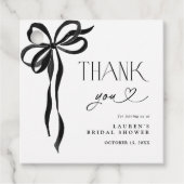 Elegant Black Bow Vrijgezellenfeest Script Dank u Bedankjes Labels (Voorkant)