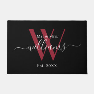 Elegant Black Burgundy Mr. en Mrs Monogram Name Deurmat