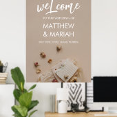 Elegant Black Calligraphy Floral Wedding Welcome Poster (Thuiskantoor)