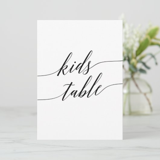 Elegant Black Calligraphy Kinder Table Sign 5x7" Kaart (Staand voorkant)