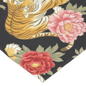 Elegant Black Chinoiserie Tiger and Peony Pattern Korte Tafelloper (Hoek)