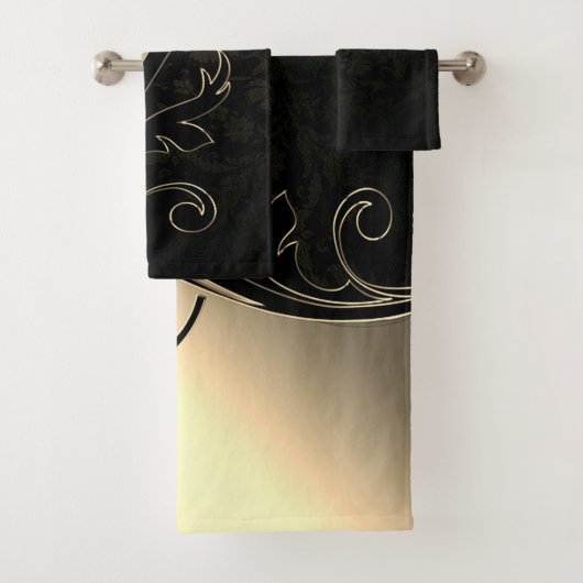 Elegant Black Damask Gold Swirls Bad Handdoek (Insitu)