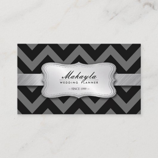 Elegant Black en Gray Chevron Pattern Visitekaartje (Voorkant)