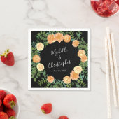 Elegant Black en Peach Roos Wedding Servet (Insitu)