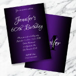 Elegant Black en Royal Paars Ombre 60th Birthday Kaart<br><div class="desc">Nodig het doek uit voor haar 60ste verjaardag viering. Opvallend zwarte en koninklijke paarse ombre verjaardagsuitnodiging.  achtergrondkleur achter de verloopafbeelding.  verjaardagsfeest nodigt uit. Glam en kic uitnodigingen. Pas de moderne en elegante stijlen van de calligrafische doopvont aan.</div>