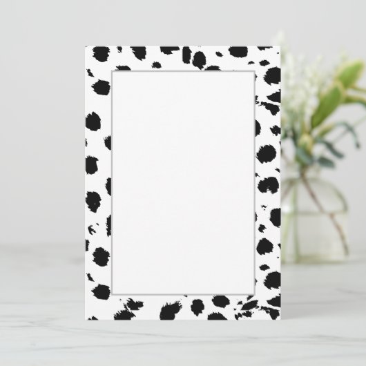 Elegant Black en White Cheetah Pattern Aankondiging (Staand voorkant)