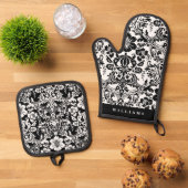 Elegant Black en White Floral Damask Pattern Ovenwant & Pannenlap Set (Top down)