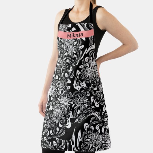 Elegant Black en White Floral Schort (Insitu)