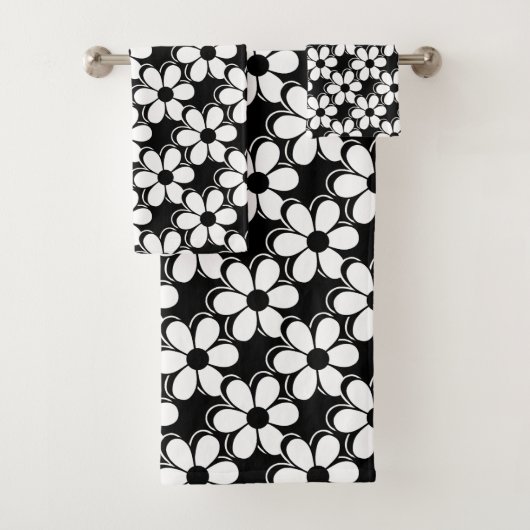Elegant Black en White Flowers op Black Bad Handdoek (Insitu)