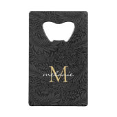 Elegant Black Gold Floral Script Monogram Creditkaart Flessenopener (Voorkant)